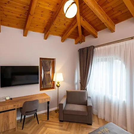 Boutique Hotel Vila 101 Tirana Extérieur photo