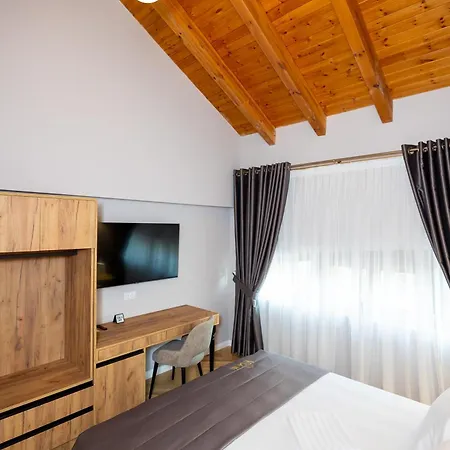 Boutique Hotel Vila 101 Tirana Extérieur photo