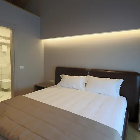 Boutique Hotel Vila 101 Tirana Extérieur photo