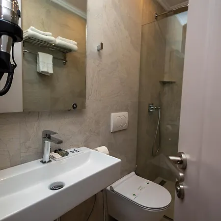 Boutique Hotel Vila 101 Tirana Extérieur photo